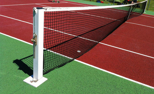 poteau de tennis carré sur platine